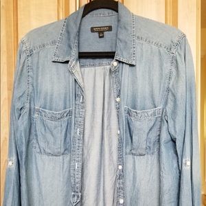 Banana Republic Chambray Dillon Classic Shirt